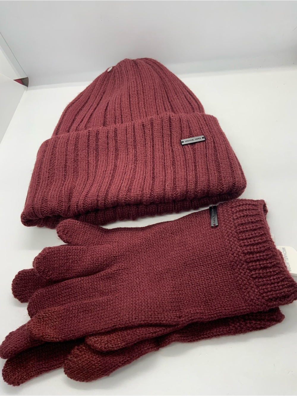 Michael Kors Men's Ribbed Knit Beanie and Gloves Set - Burgundy